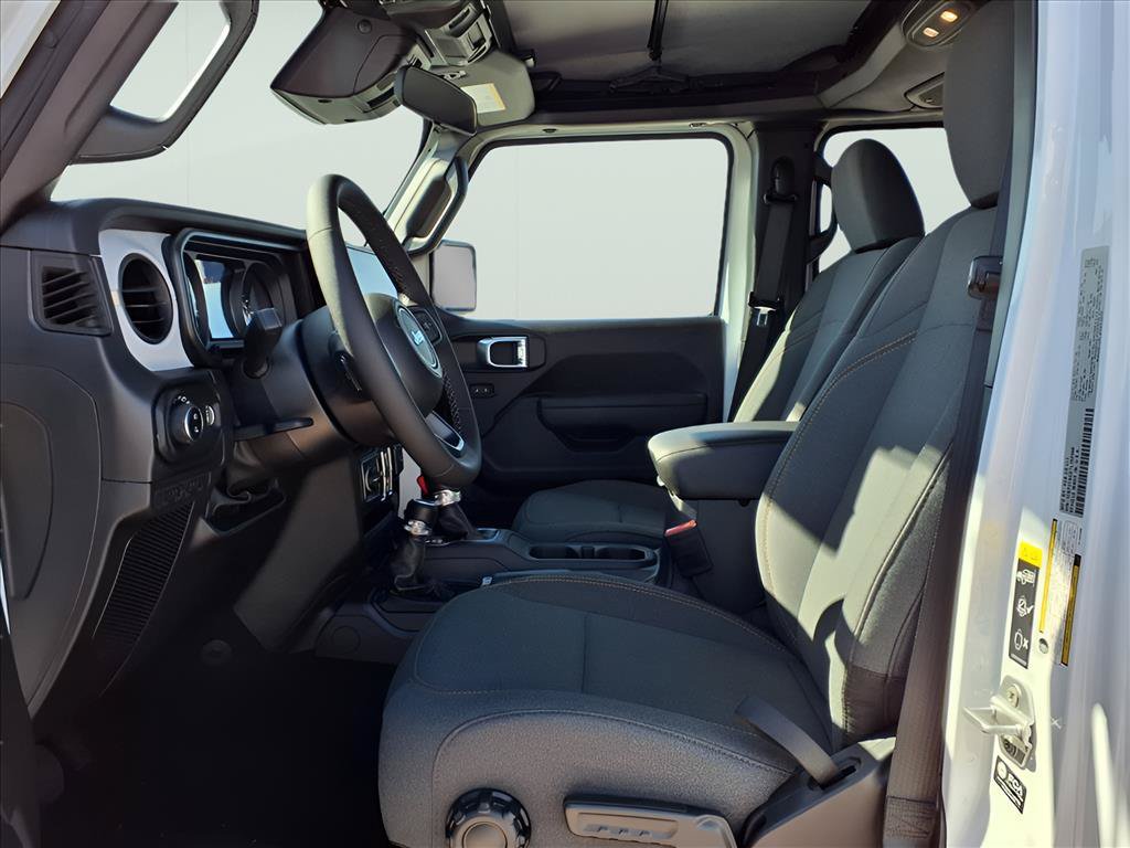 New 2026 Jeep Gladiator Sport AWD/4WD image 8