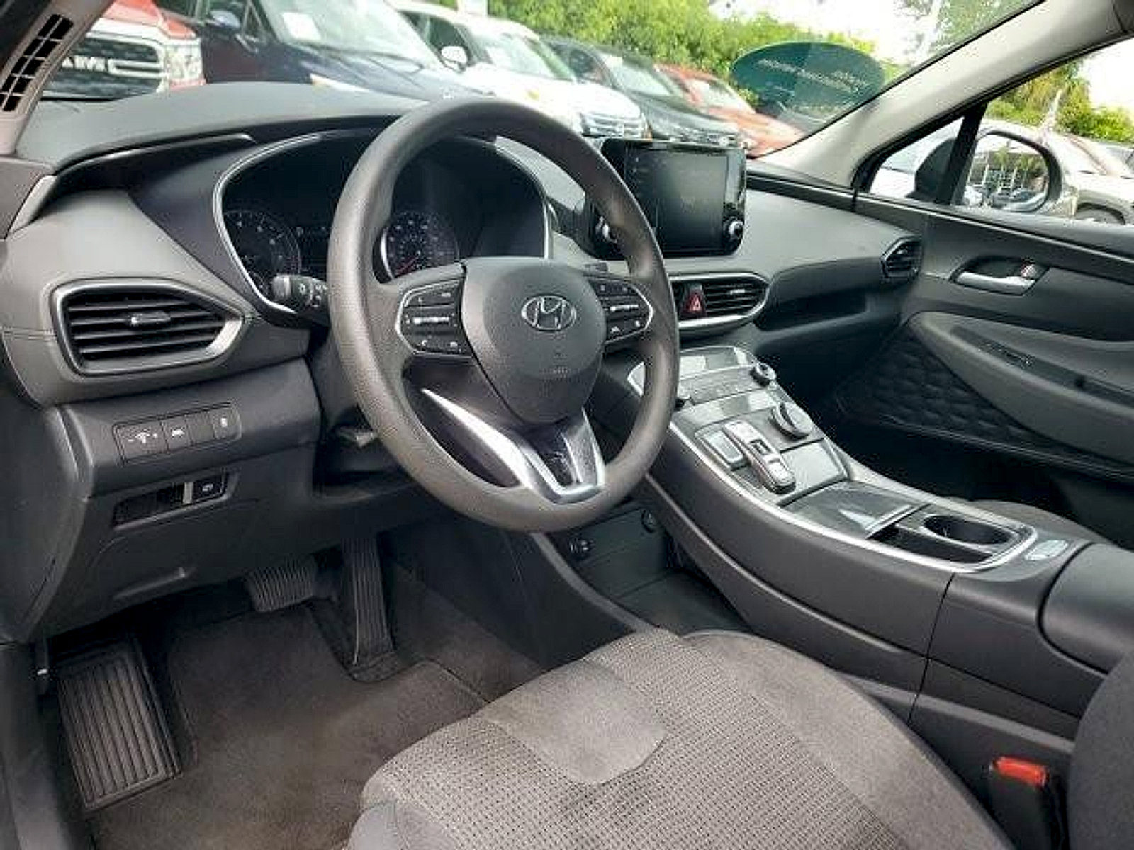 Used 2023 Hyundai Santa Fe SE w/ Cargo Package FWD image 12
