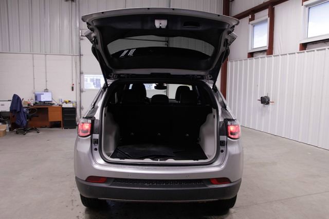 Used 2024 Jeep Compass Limited AWD/4WD image 20