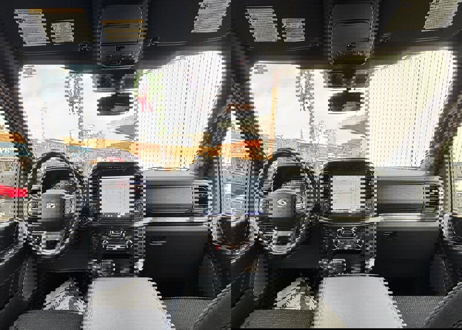 Certified 2022 Ford F150 XLT w/ Equipment Group 302A High image 27