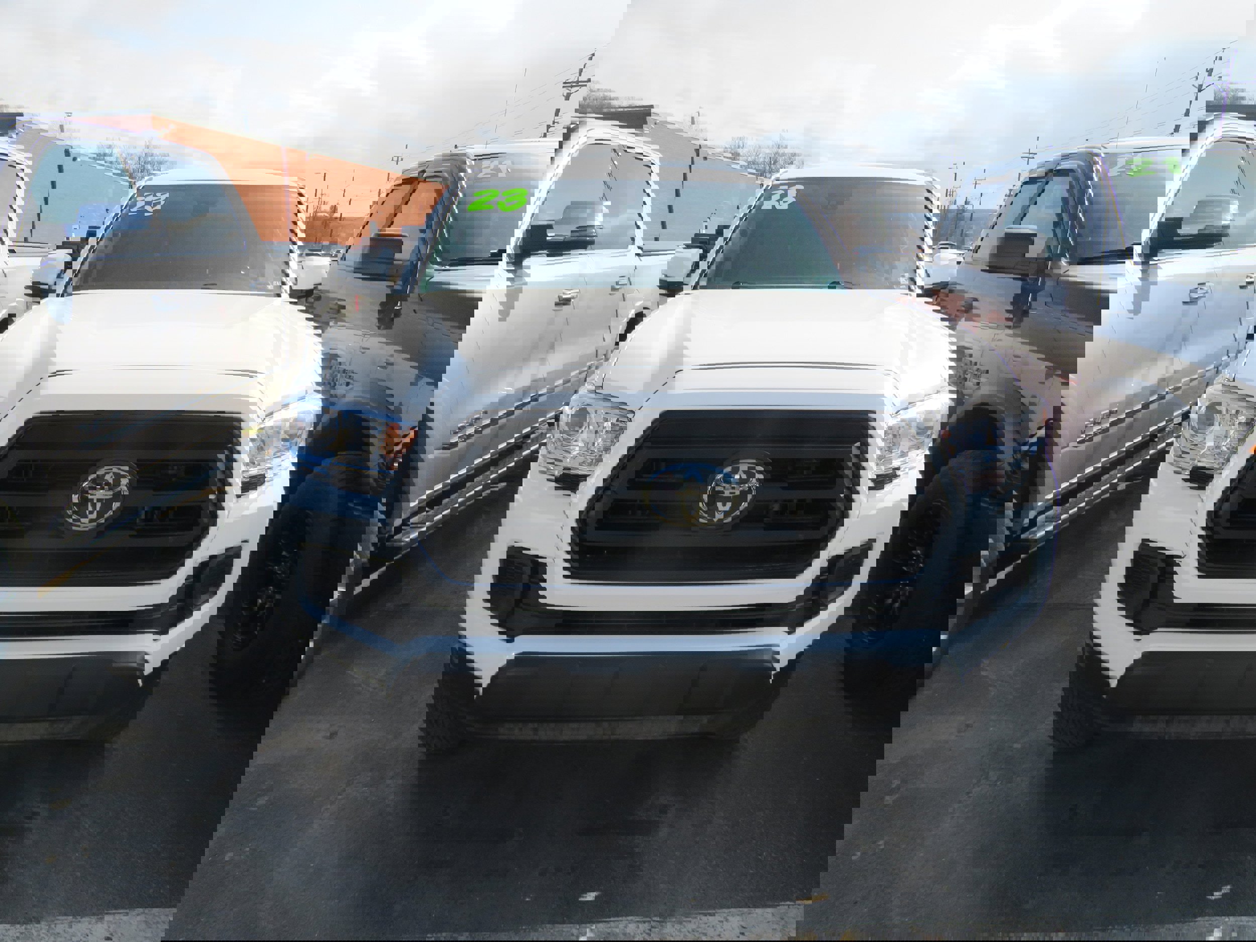 Used 2023 Toyota Tacoma SR image 2