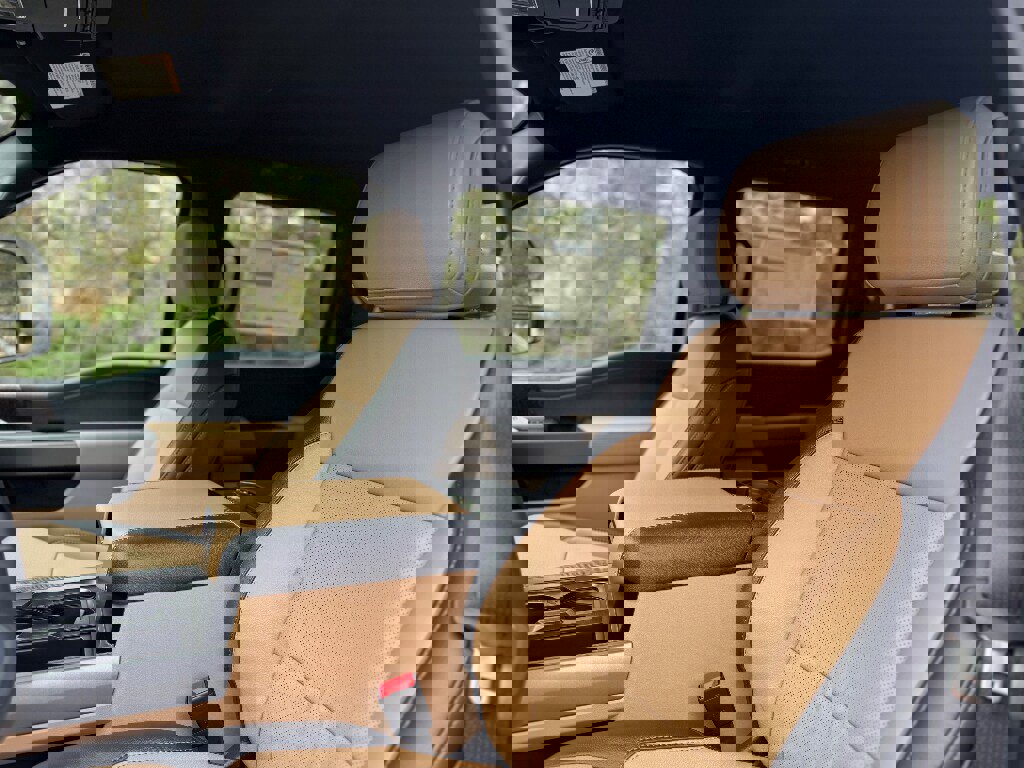 New 2026 Ford F250 Lariat image 40