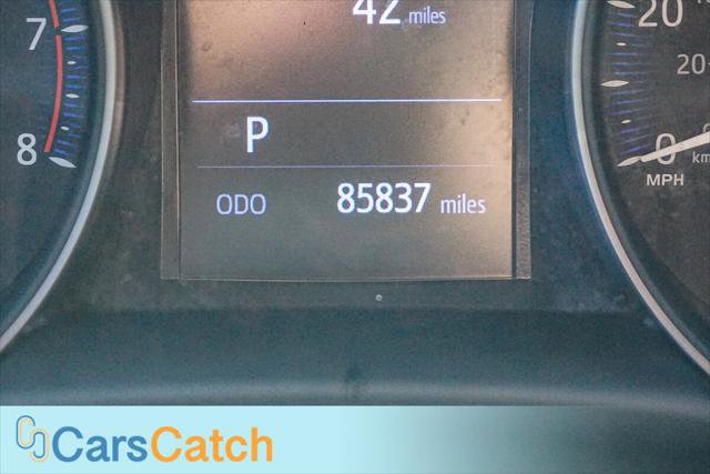 Used 2019 Toyota C-HR LE image 25