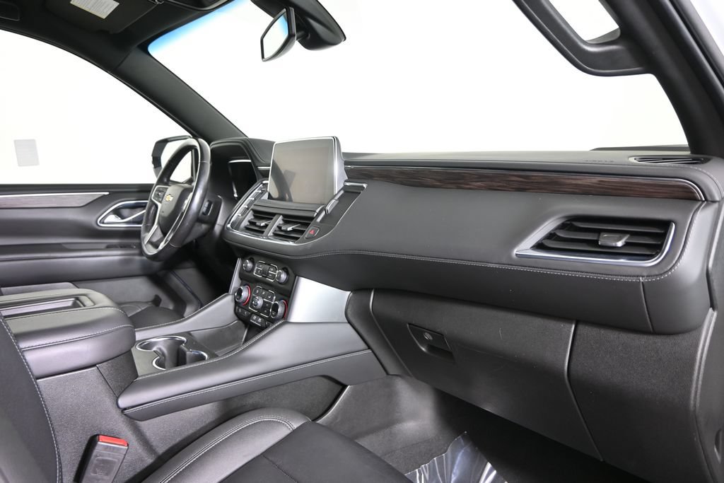 Used 2022 Chevrolet Tahoe LT w/ Luxury Package AWD/4WD image 14