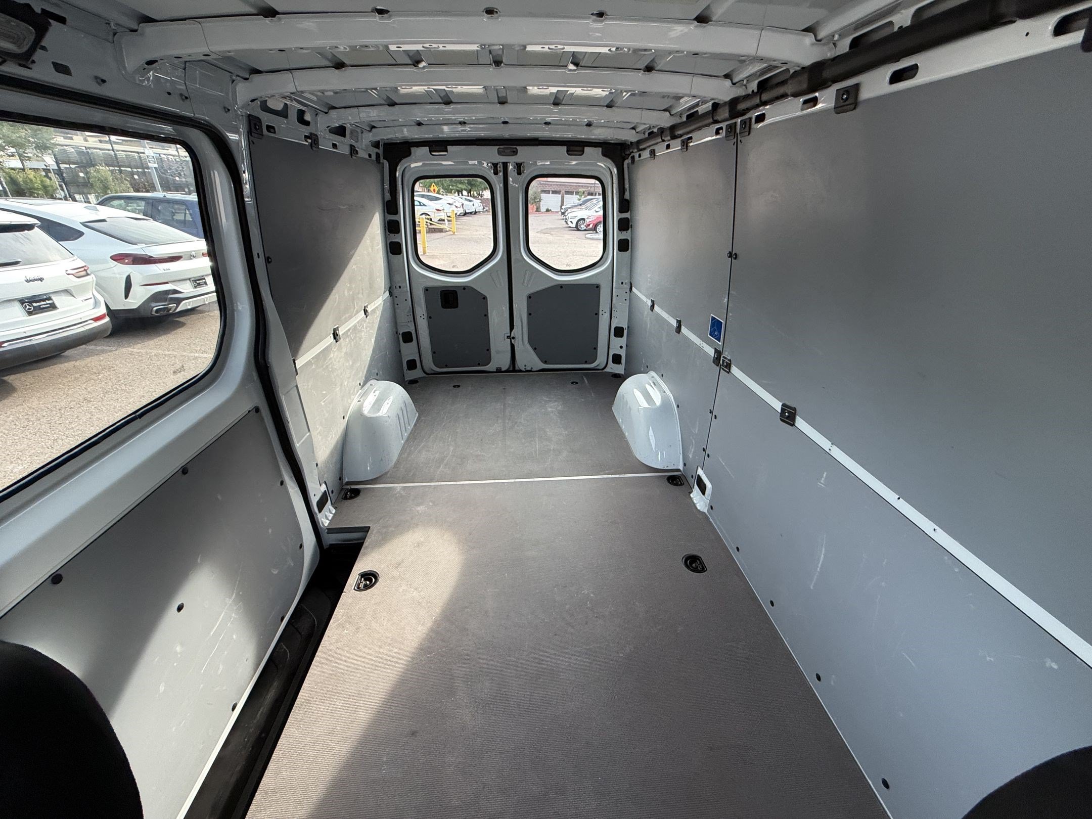 Used 2021 Mercedes-Benz Sprinter 1500 image 22