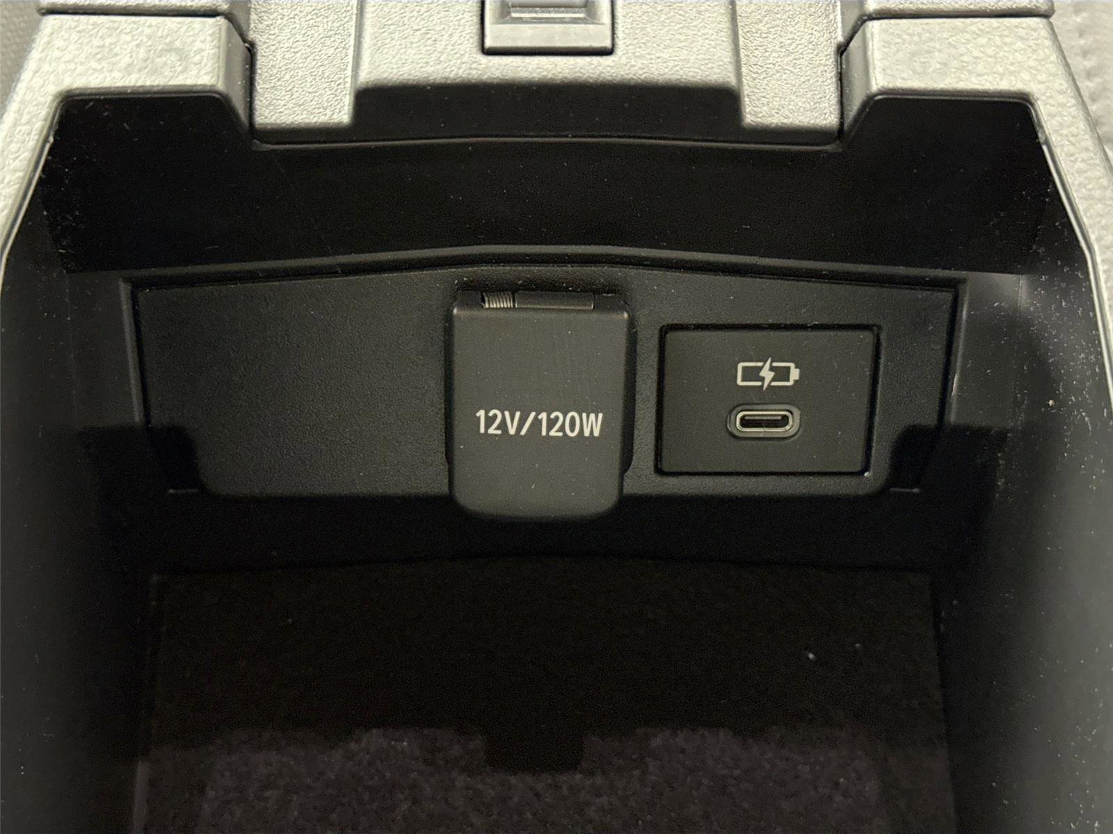 Used 2025 Toyota Corolla Cross AWD Hybrid image 43
