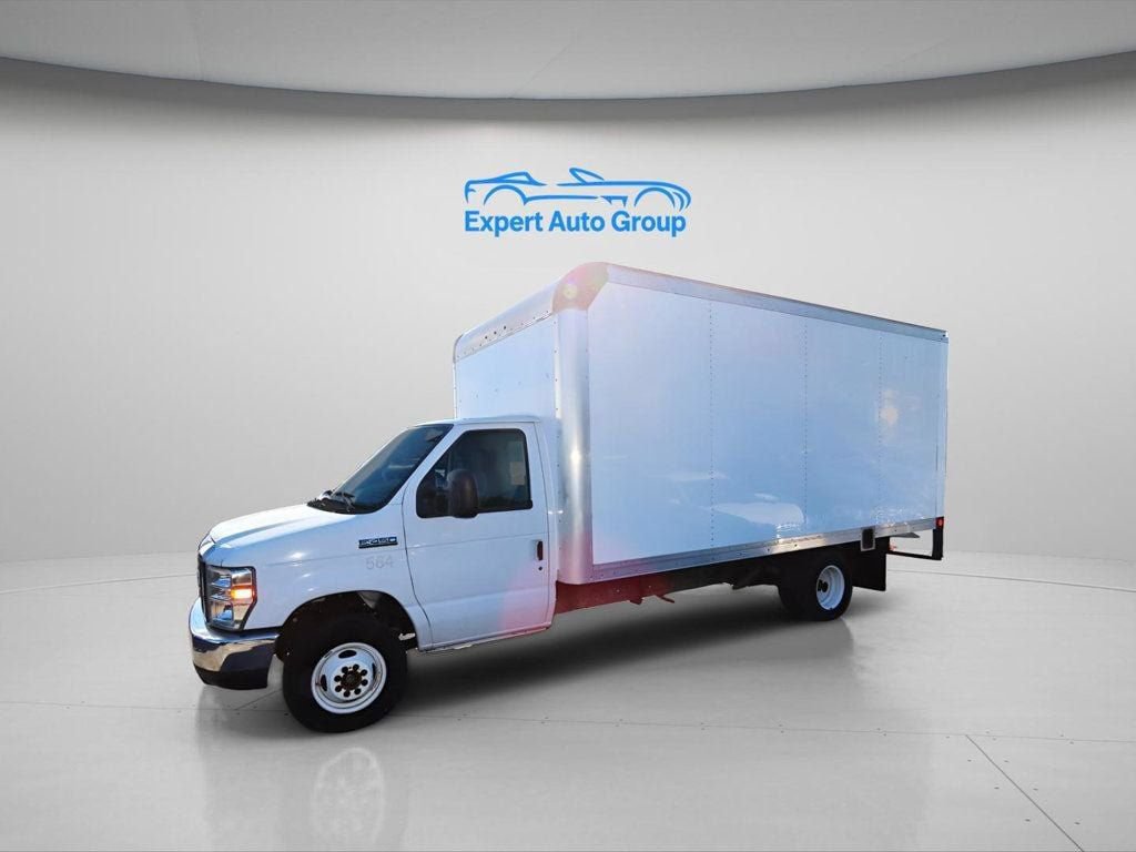 Used 2017 Ford E-450 and Econoline 450 Super Duty w/ Power Windows & Locks Group RWD image 4