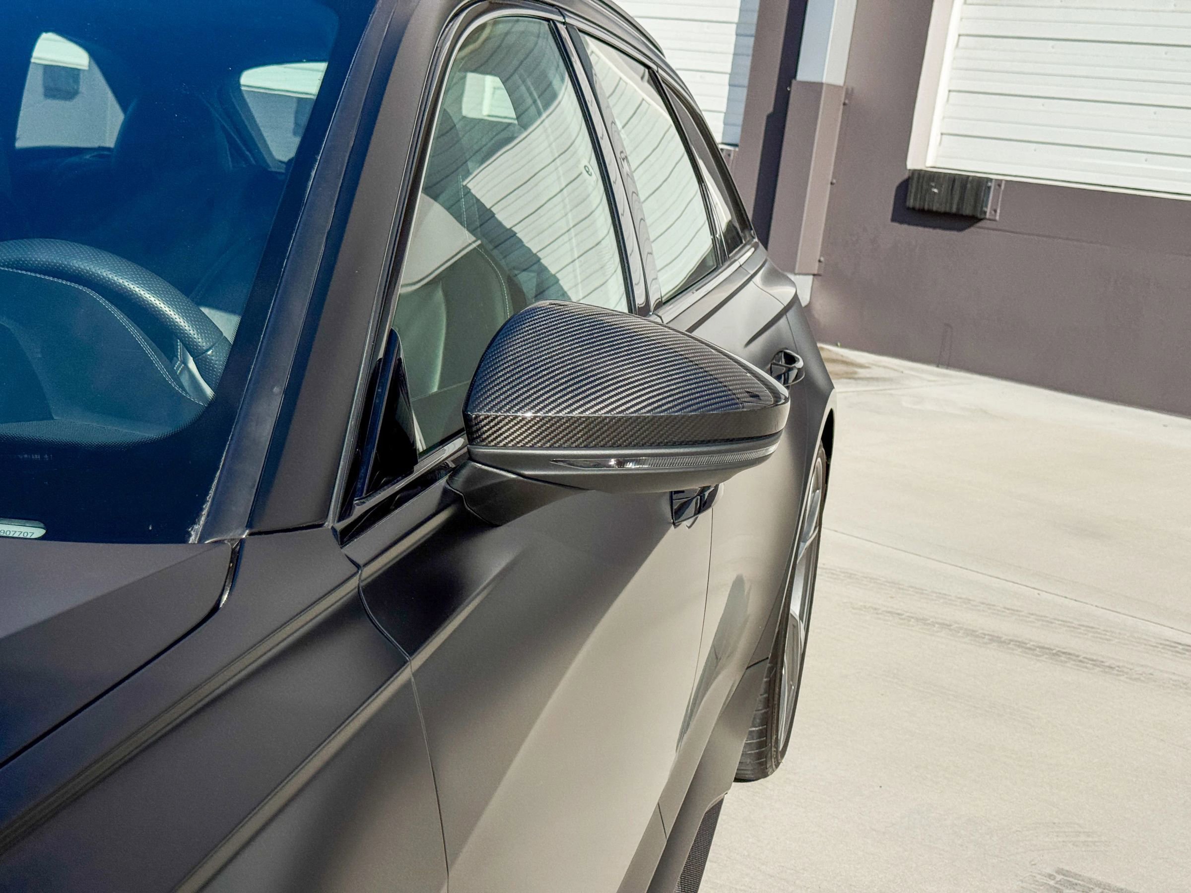 Used 2023 Audi RS 6 w/ Carbon Optic Package image 34