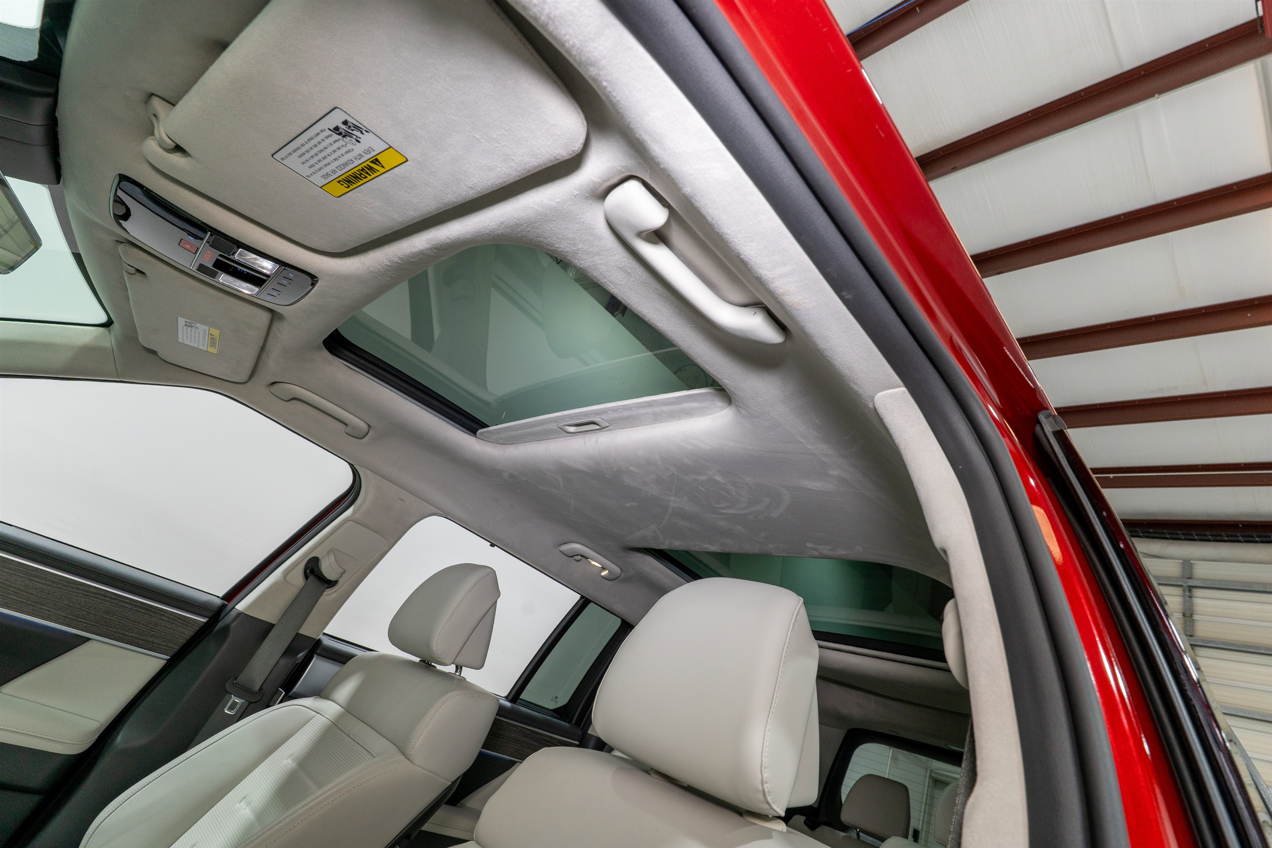 Used 2025 Hyundai Santa Fe Calligraphy image 18