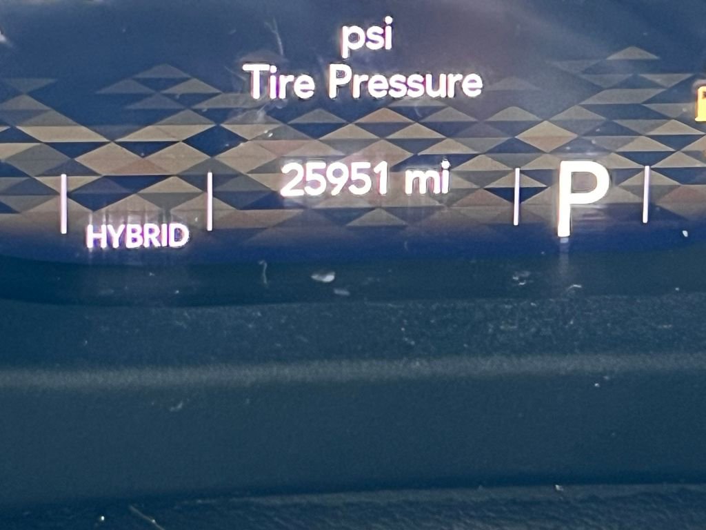 Used 2023 Jeep Wrangler Unlimited Sahara w/ Cold Weather Group image 30