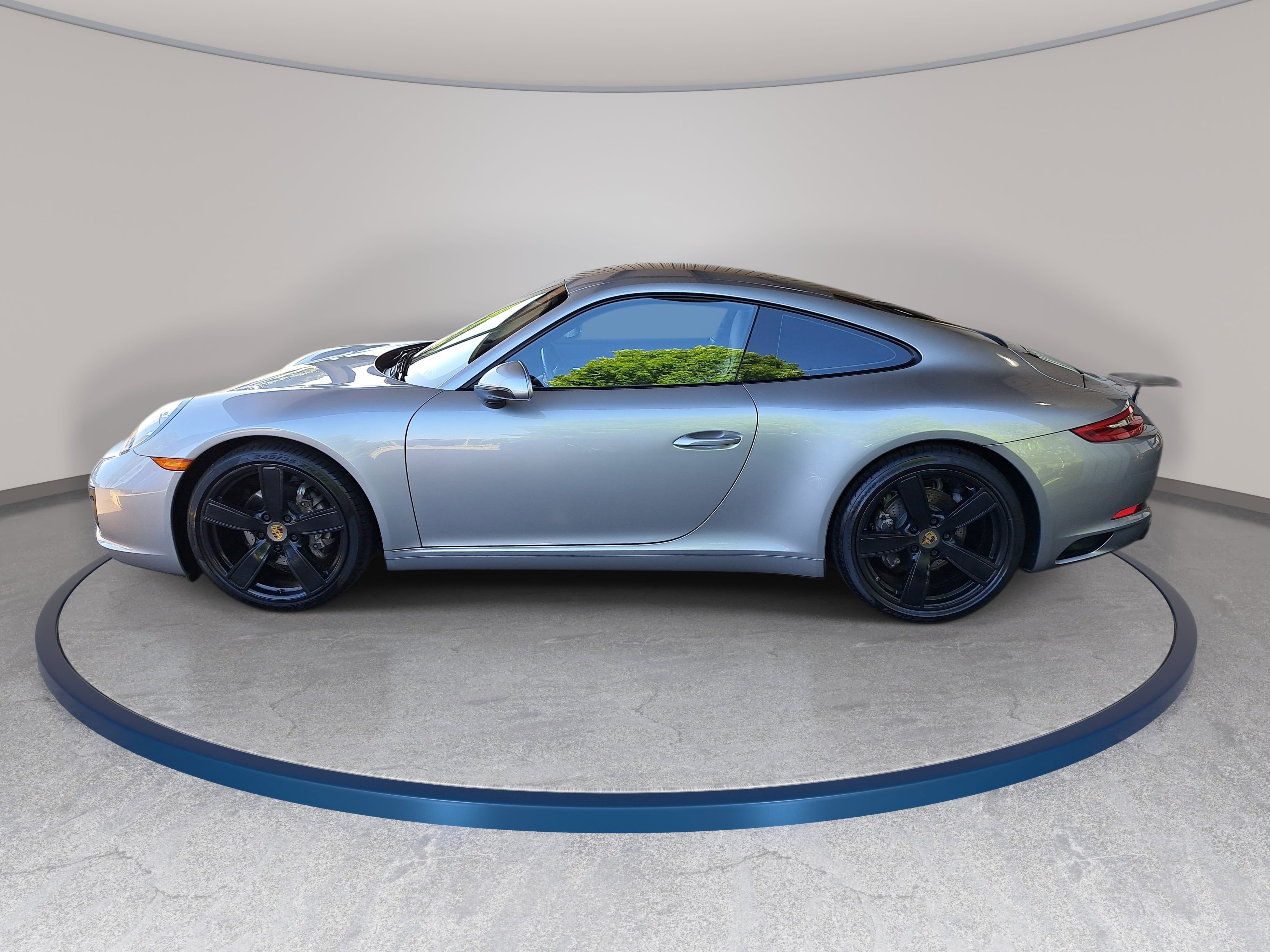 Used 2018 Porsche 911 Carrera RWD image 8