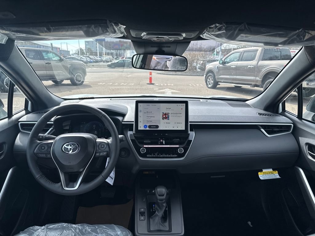 New 2026 Toyota Corolla Cross SE image 10