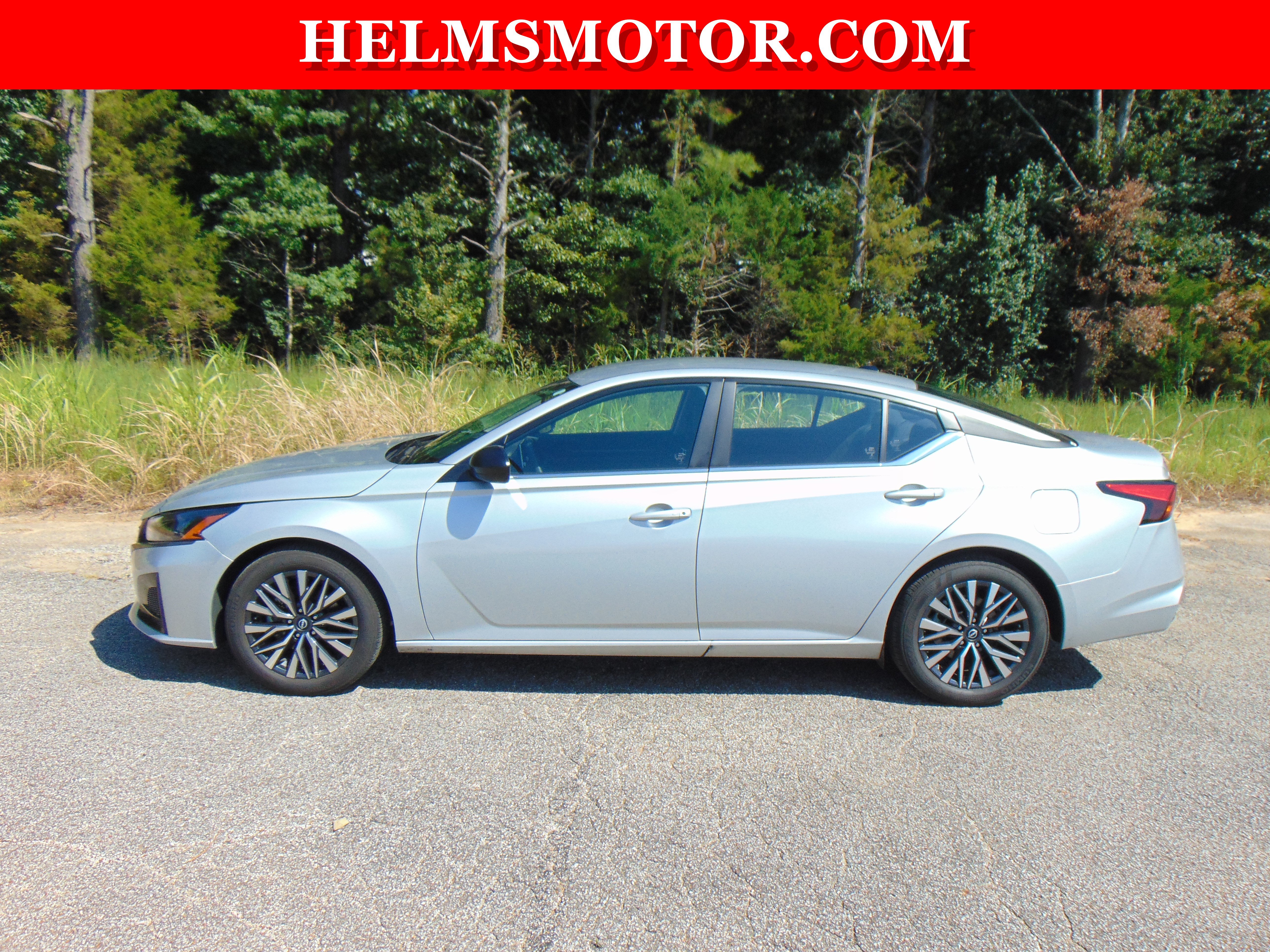 Used 2026 Nissan Altima 2.5 SV FWD image 1