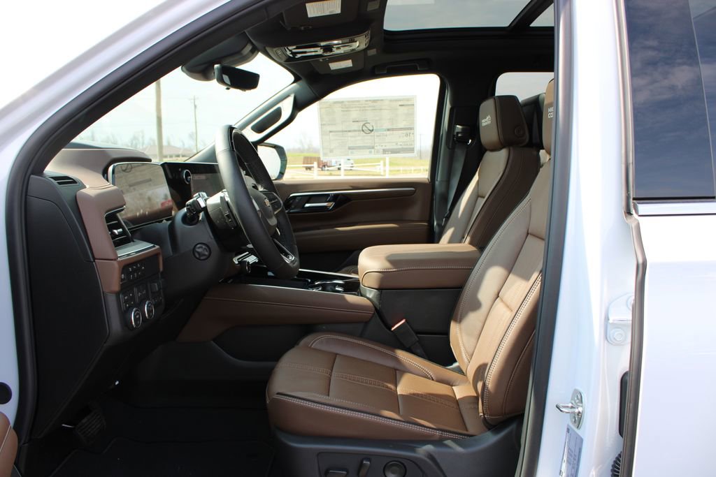 New 2026 Chevrolet Suburban High Country image 24