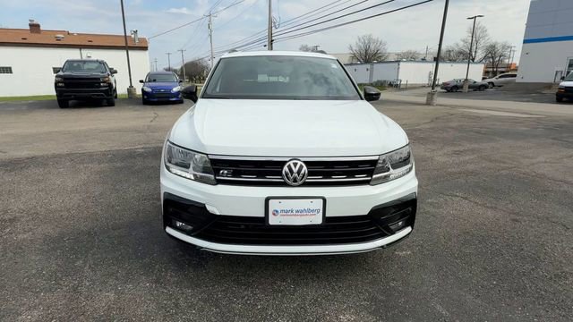 Used 2021 Volkswagen Tiguan SE R-Line image 3
