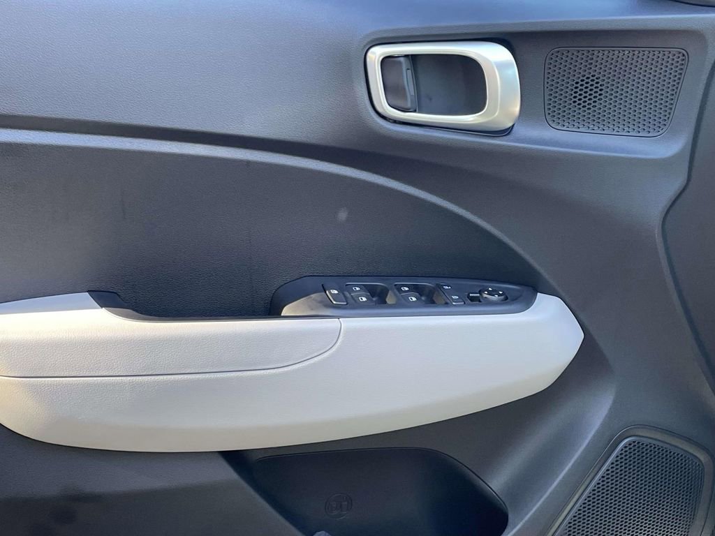 New 2026 Hyundai Venue SEL image 13