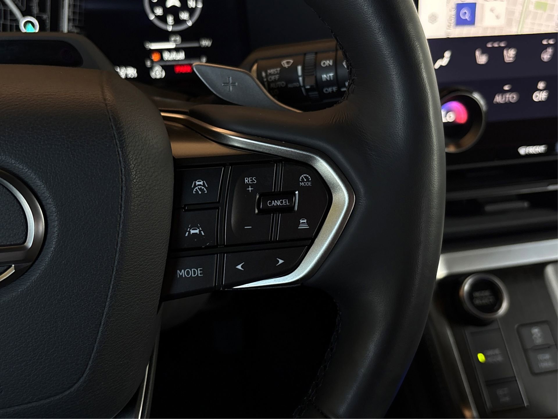 Used 2024 Lexus GX 550 550 Luxury image 29