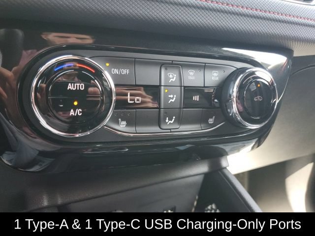 Used 2024 Chevrolet TrailBlazer RS w/ Convenience Package AWD/4WD image 29