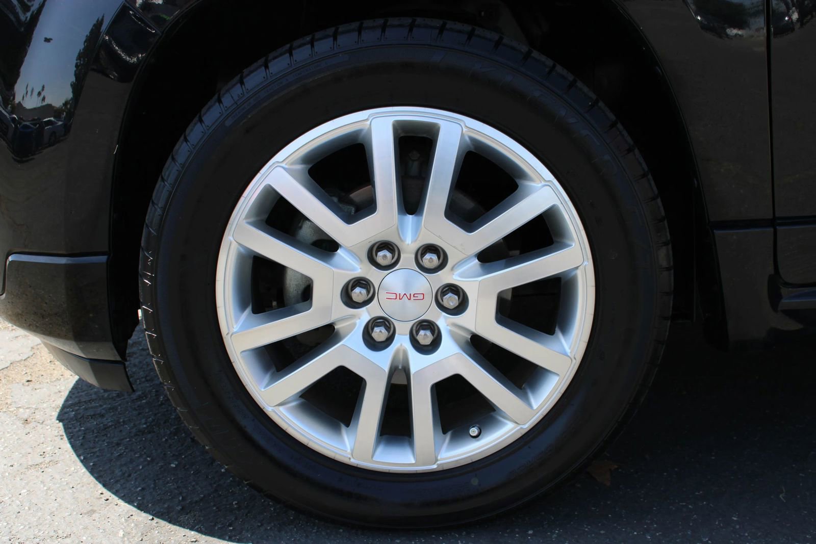 Used 2016 GMC Acadia Denali FWD image 41