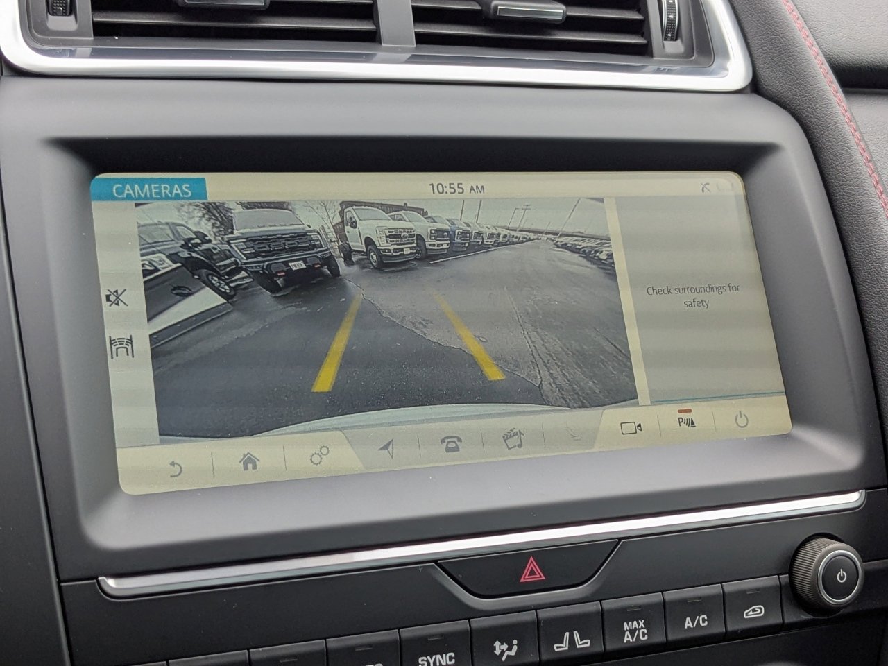 Used 2020 Jaguar E-PACE Checkered Flag image 23