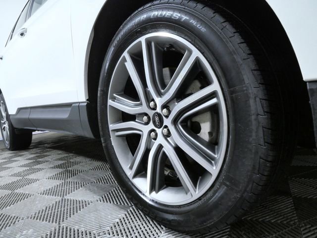 Certified 2023 Ford Edge Titanium w/ Class II Trailer Tow Package AWD/4WD image 2