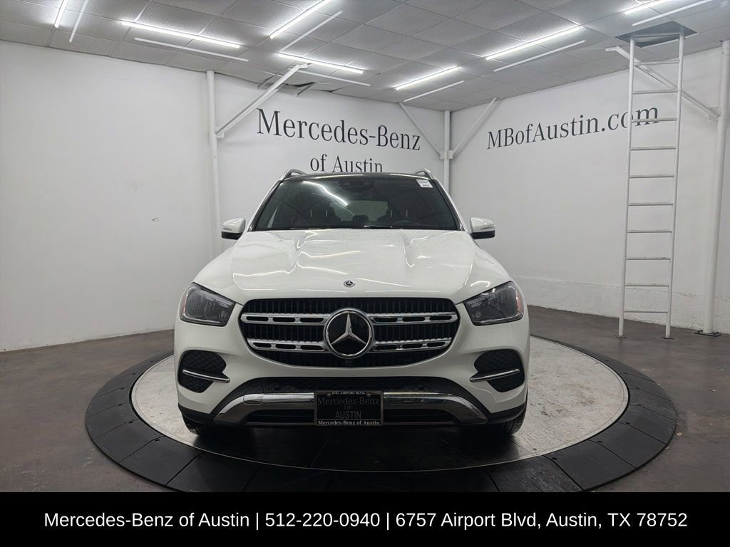 Used 2024 Mercedes-Benz GLE 450e 4MATIC image 2