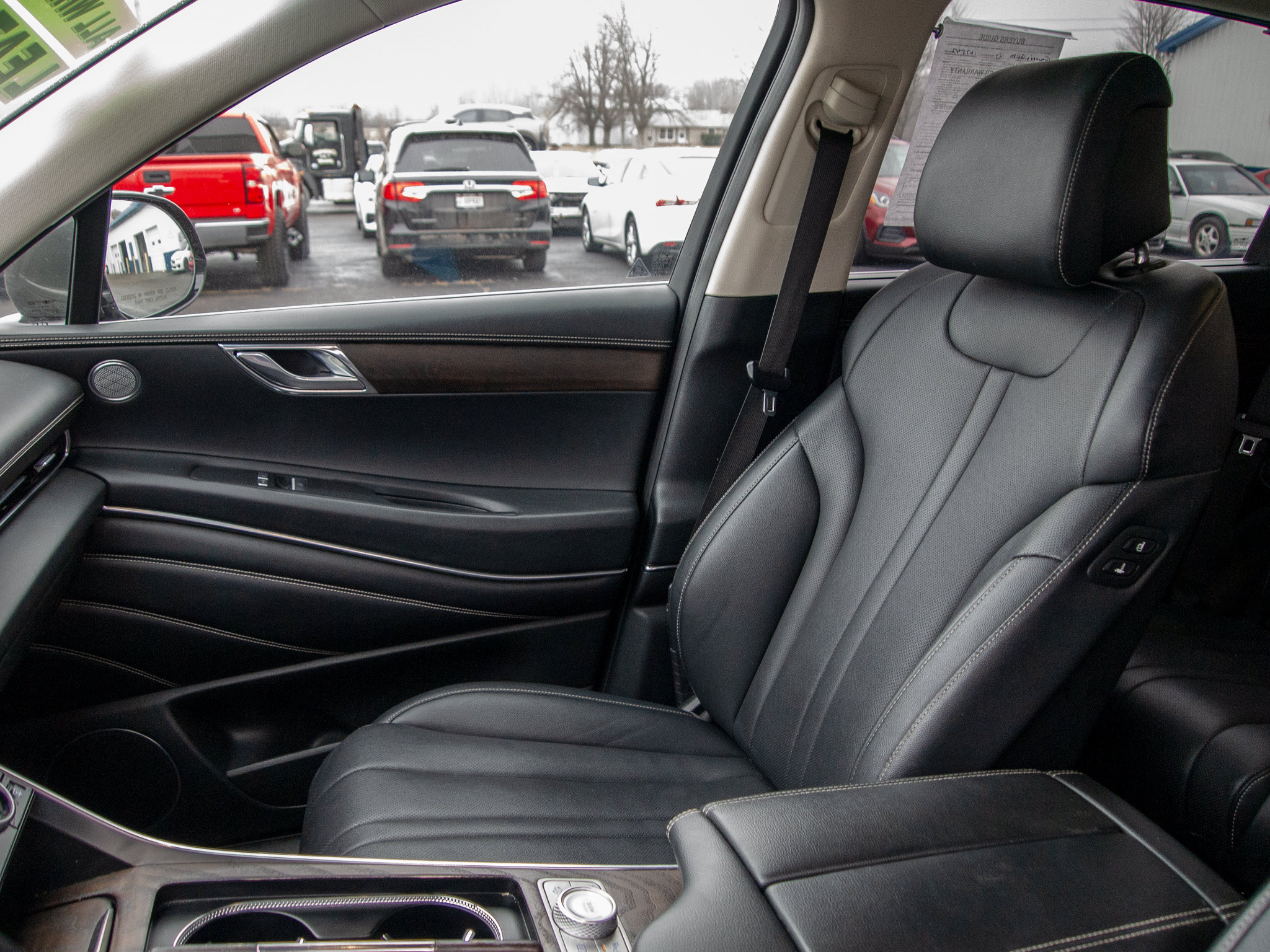 Used 2024 Genesis GV80 2.5T AWD/4WD image 13