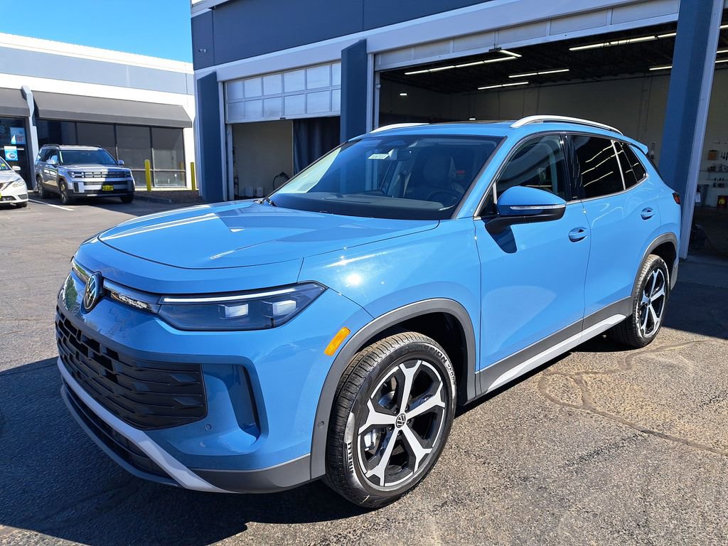 New 2026 Volkswagen Tiguan SE AWD/4WD image 1