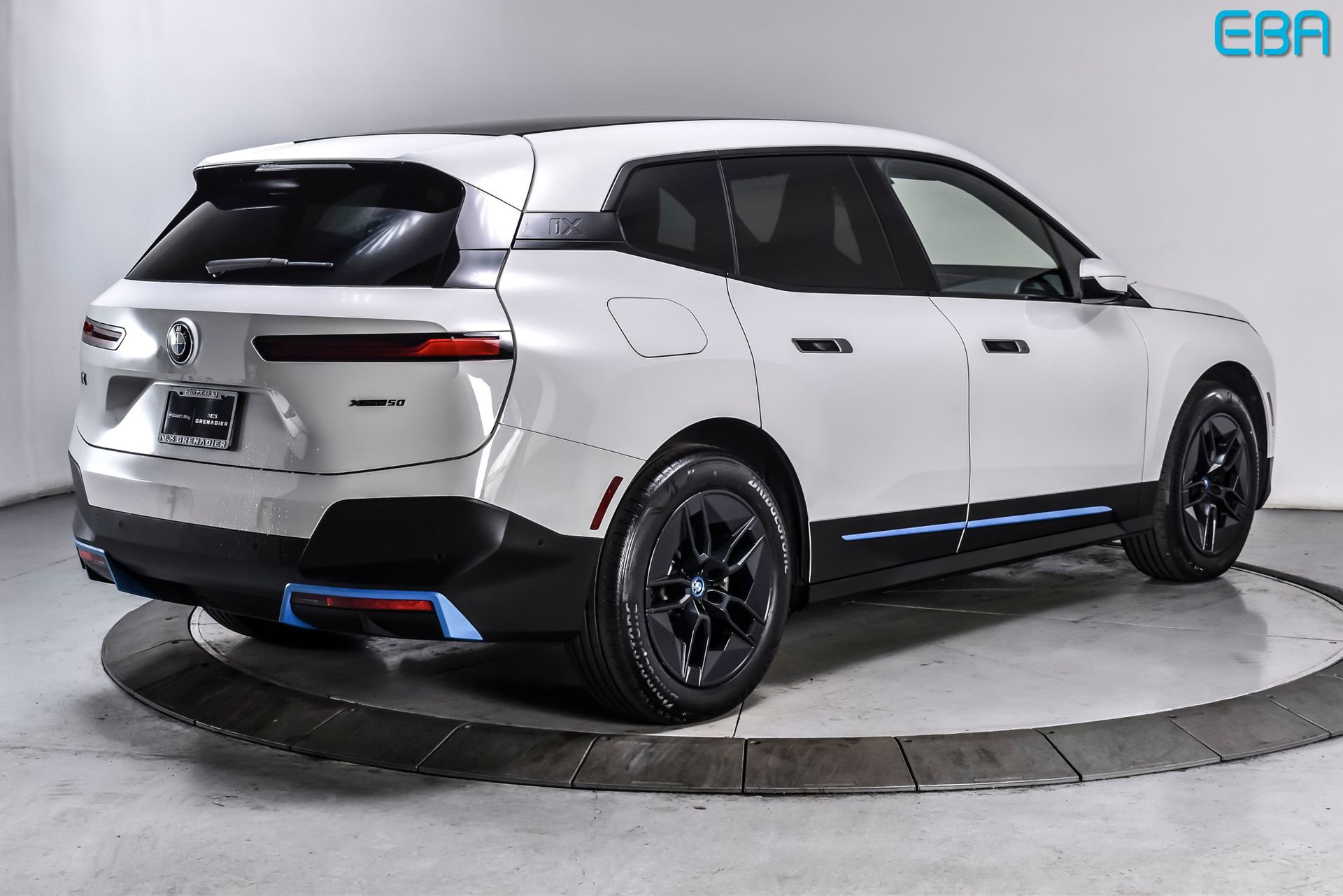 Used 2023 BMW iX xDrive50 w/ BMW I Signature Blue Package AWD/4WD image 6