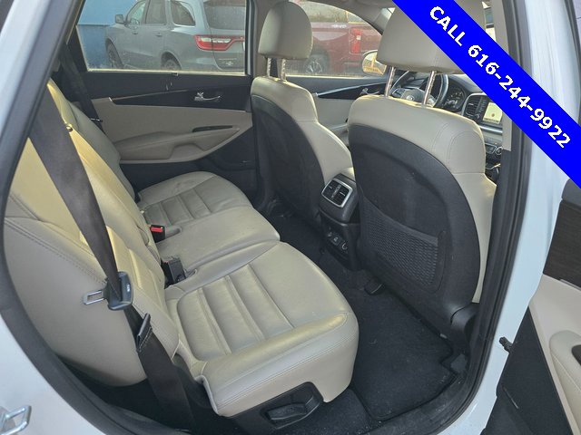 Used 2019 Kia Sorento EX w/ EX Touring Package image 17