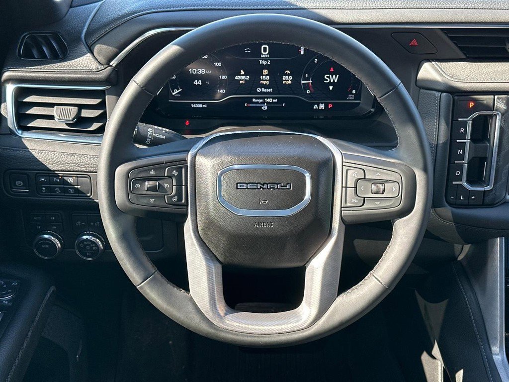 Used 2024 GMC Yukon Denali image 15