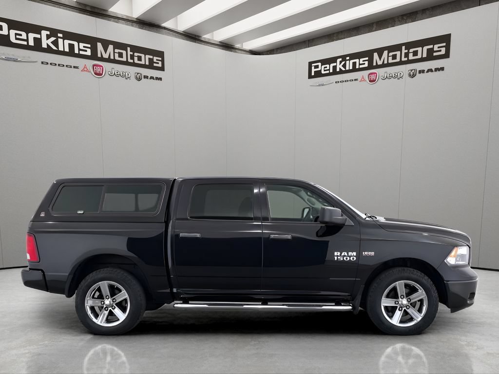 Used 2018 RAM 1500 Express w/ Express Value Package AWD/4WD image 8