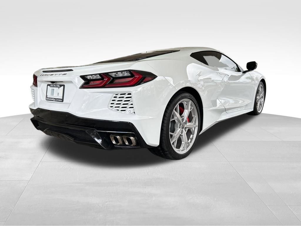 Used 2021 Chevrolet Corvette Stingray Preferred Cpe w/ Chrome Exterior Badge Package image 3