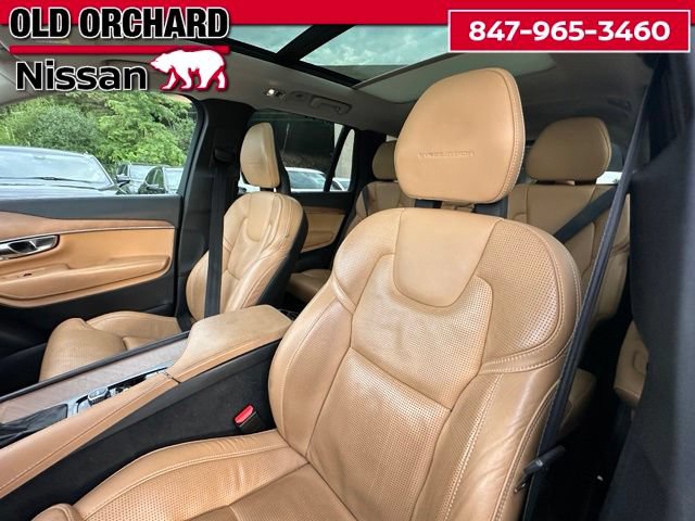 Used 2016 Volvo XC90 T6 Inscription w/ Vision Package AWD/4WD image 12
