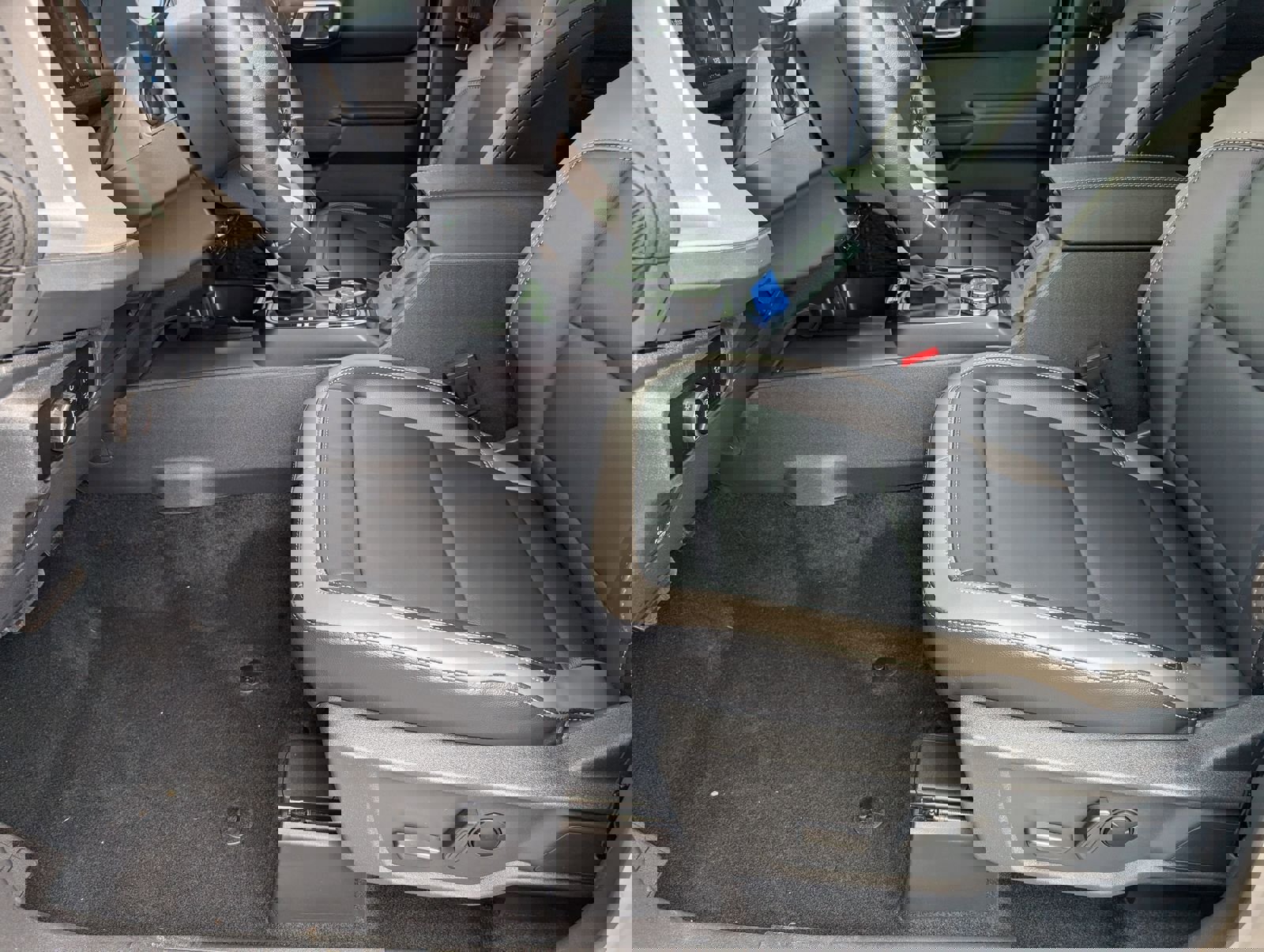 New 2026 Ford Bronco Outer Banks image 15