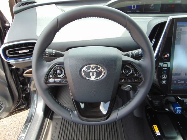 Used 2022 Toyota Prius FWD image 15