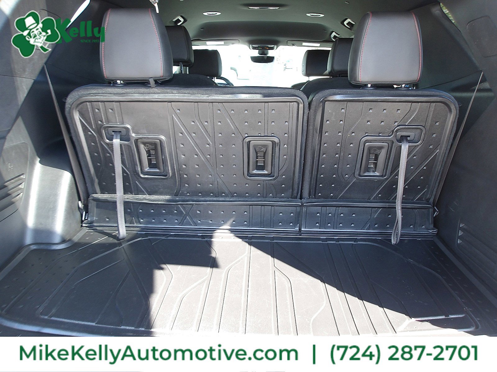 Used 2023 Chevrolet Traverse RS w/ LPO, Floor Liner Package FWD image 13