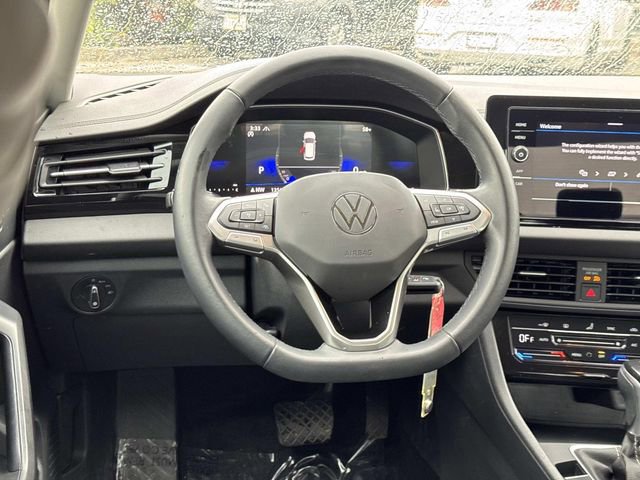 Certified 2025 Volkswagen Jetta S image 8
