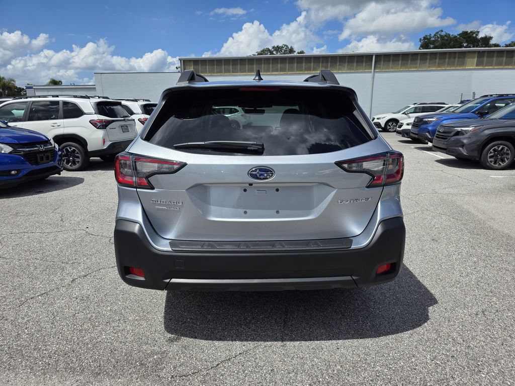 Used 2025 Subaru Outback Premium w/ Popular Package #1A AWD/4WD image 4