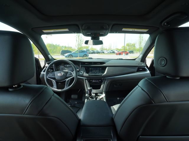 Used 2022 Cadillac XT5 Premium Luxury w/ LPO, Floor Liner Package AWD/4WD image 25