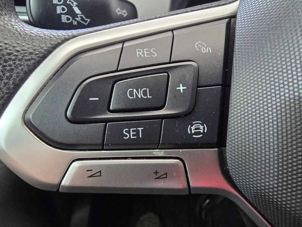 Used 2021 Volkswagen Atlas S FWD image 32