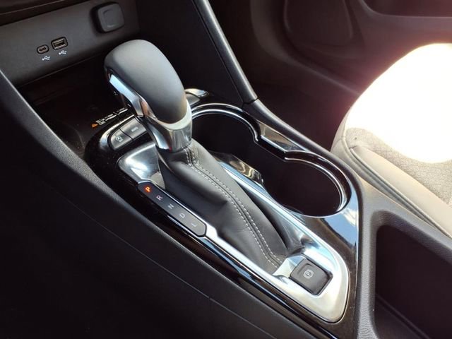 Certified 2025 Buick Encore GX Preferred w/ Advanced Technology Package image 34