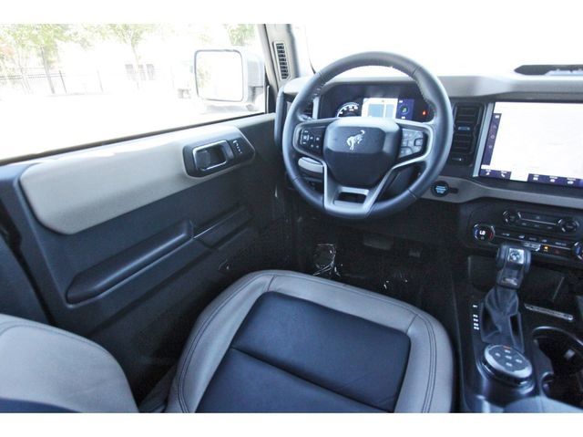 Used 2024 Ford Bronco Wildtrak image 7