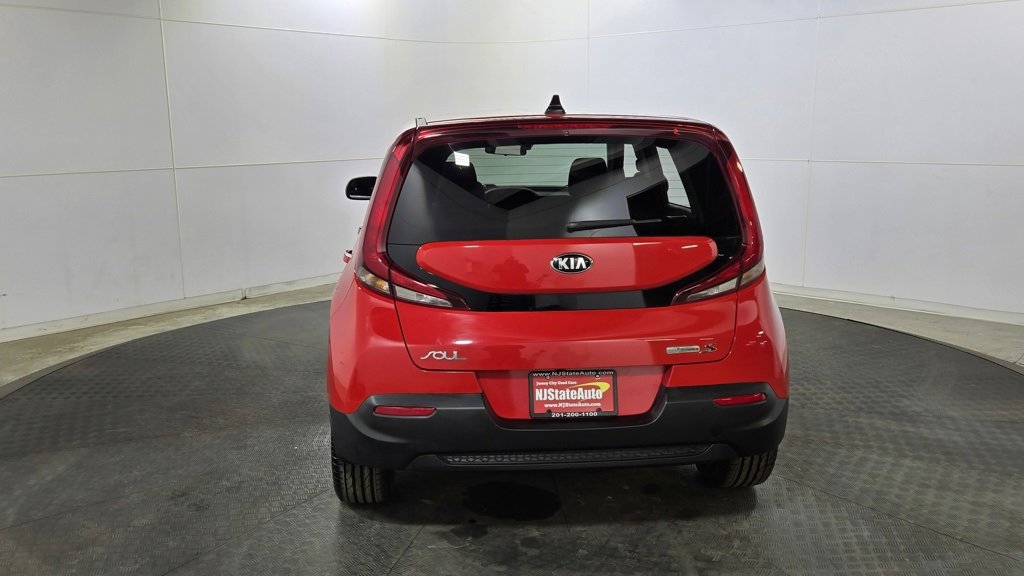 Used 2021 Kia Soul S image 6
