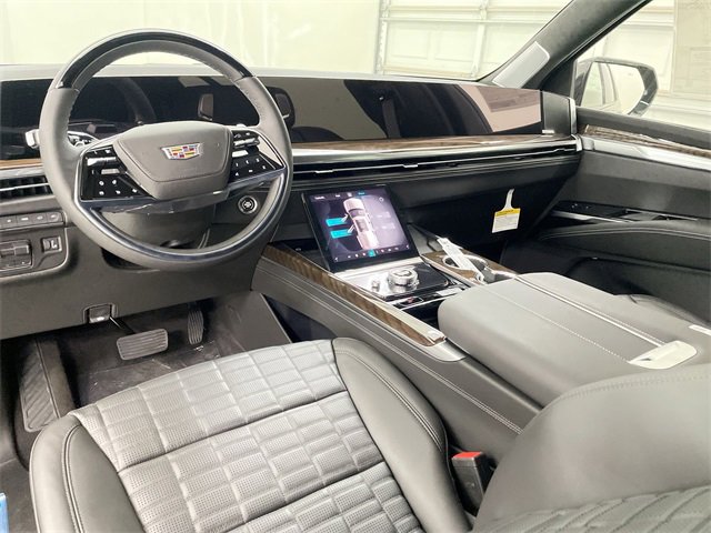 New 2026 Cadillac Escalade Platinum Sport w/ LPO, ONYX Package image 21
