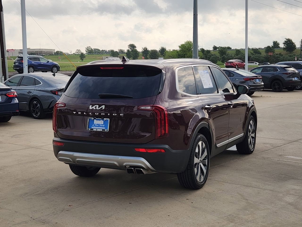 Used 2022 Kia Telluride S image 5