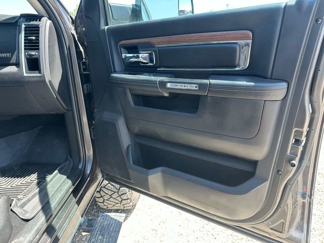 Used 2016 RAM 2500 Laramie w/ Sport Appearance Group AWD/4WD image 13