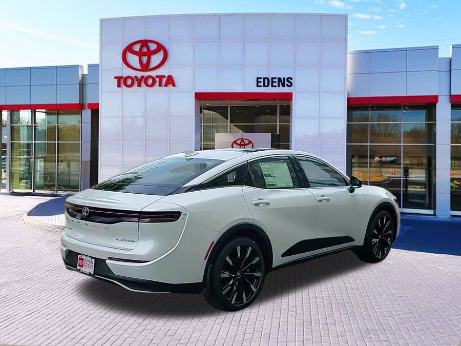 New 2026 Toyota Crown Platinum image 3