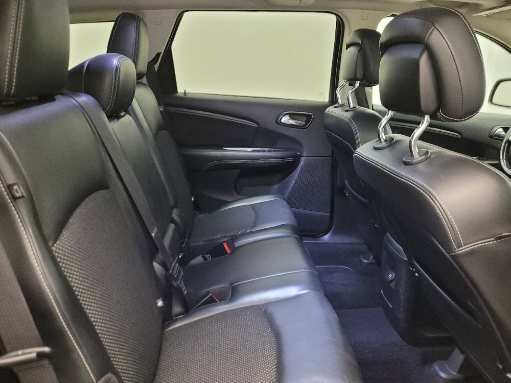 Used 2020 Dodge Journey Crossroad FWD image 19