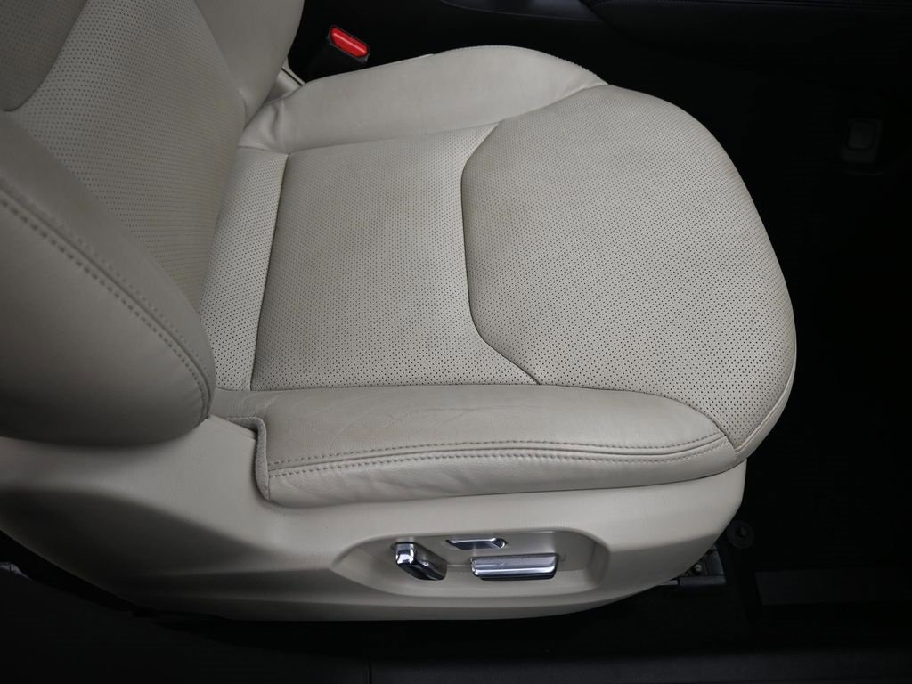 Used 2018 MAZDA CX-9 Grand Touring image 35